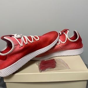 HU Race “Festival red”